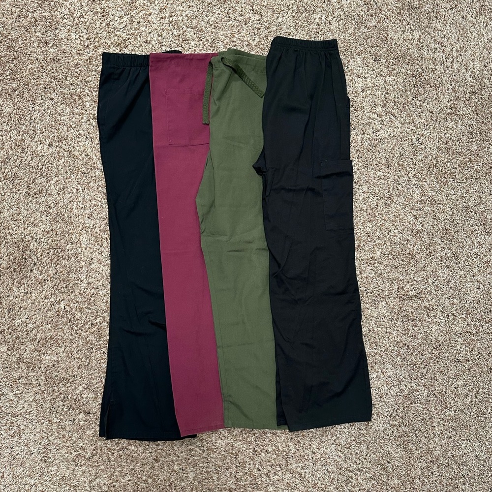 Scrub pants set of 4 size medium